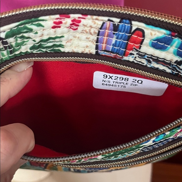 Limited edition Dooney & Bourke Mexico Print Crossbody Bag - Picture 9 of 16